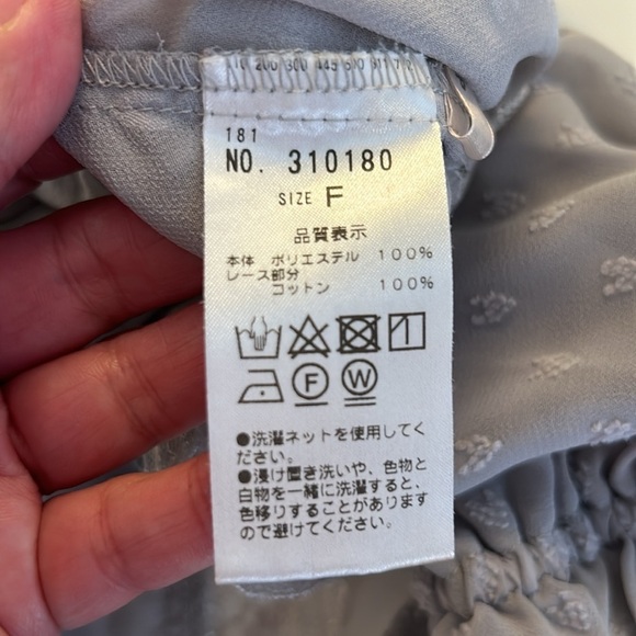 Boho Gray Sheer Lace Romantic V-Neck Top Size Small - Picture 7 of 7